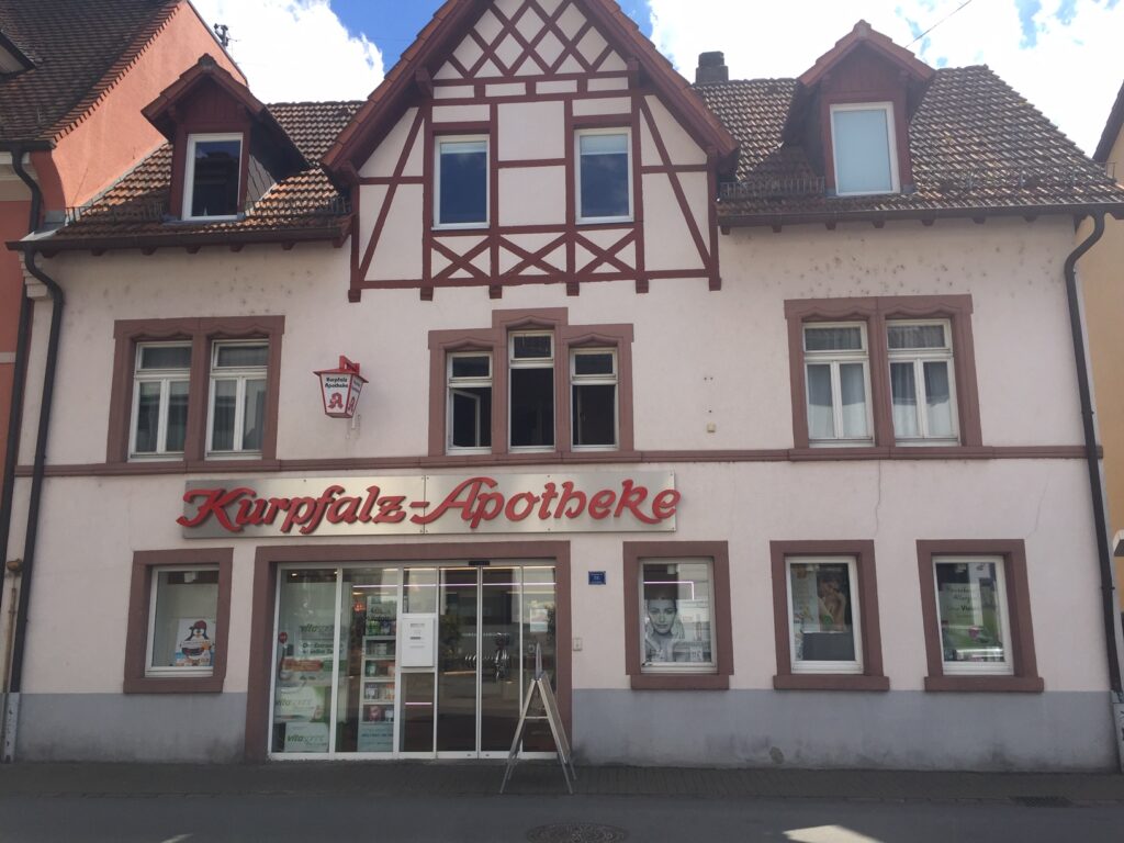 Filiale der Kurpfalz-Apotheke von Außen